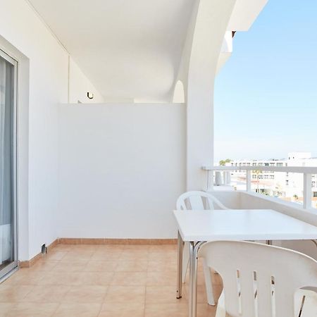 Apartamentos San Antonio Beach Kültér fotó