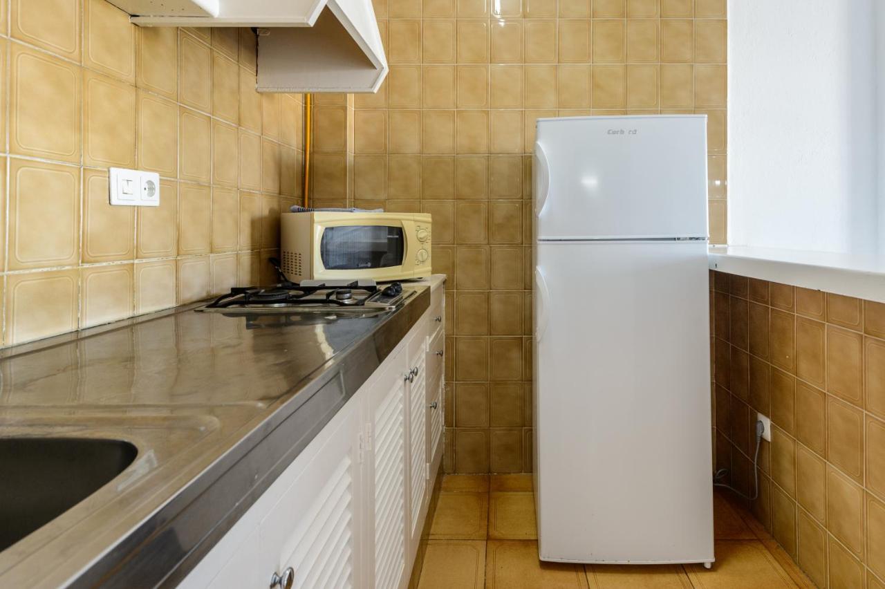 Apartamentos San Antonio Beach Kültér fotó