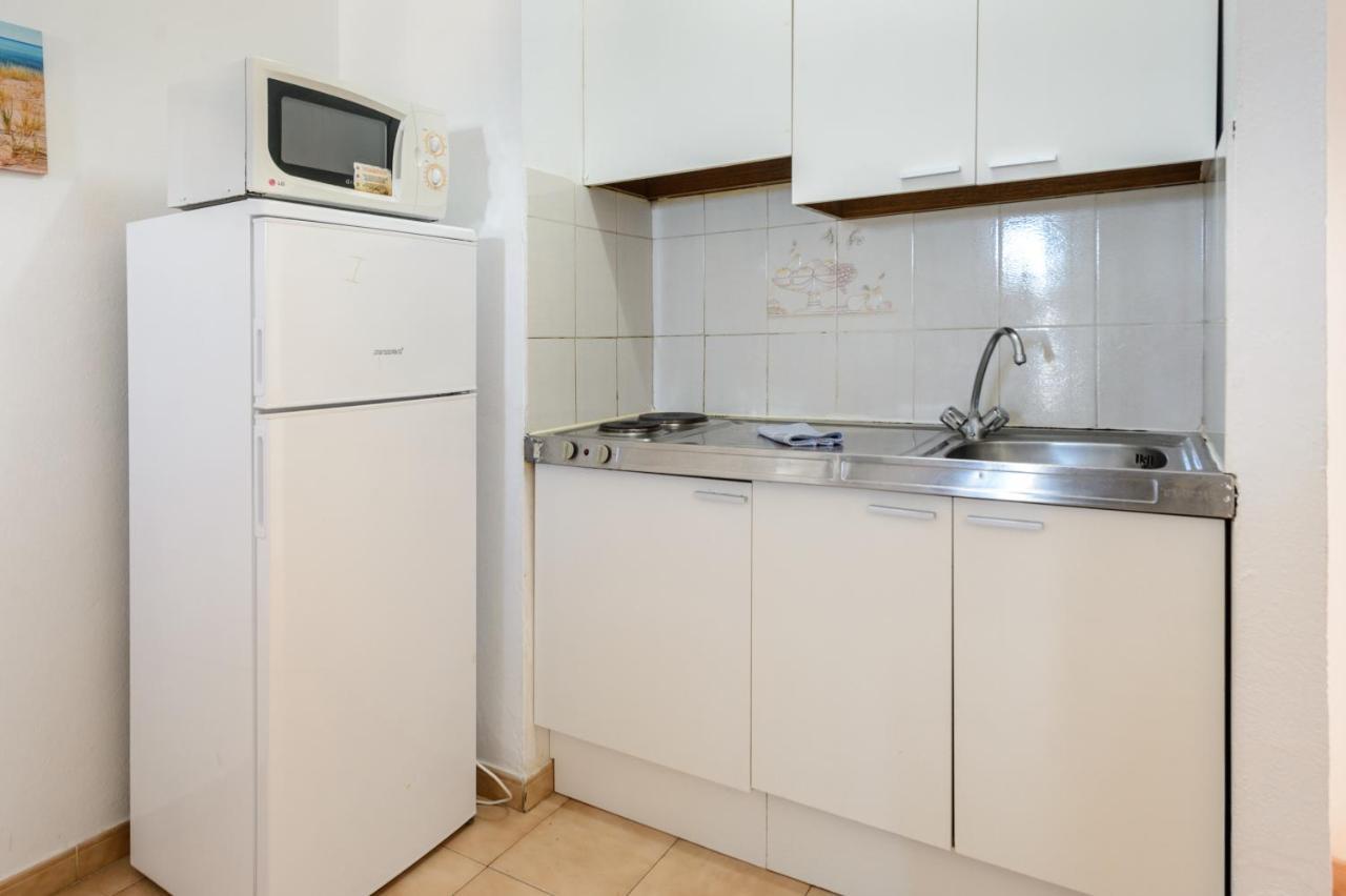 Apartamentos San Antonio Beach Kültér fotó